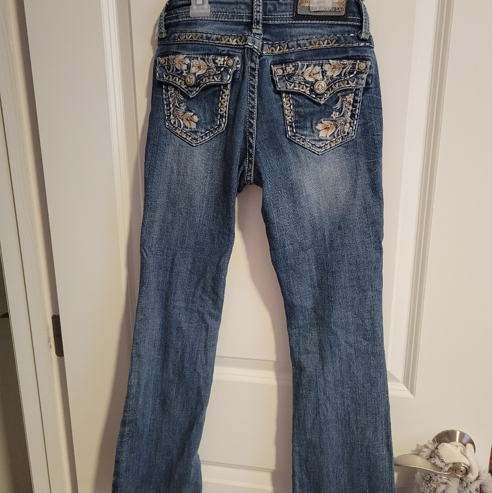 Grace in LA jeans